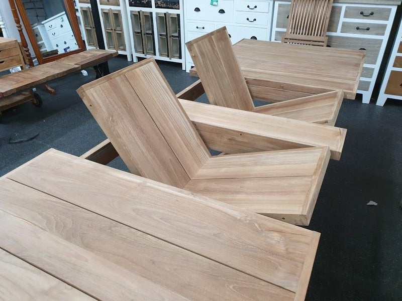 OUTDOOR FURNITURE-TEAK WOOD TABLE AND 8 CHAIRS