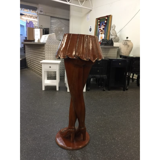ANTIQUE IMITATION PLANT STAND (Mahogany)